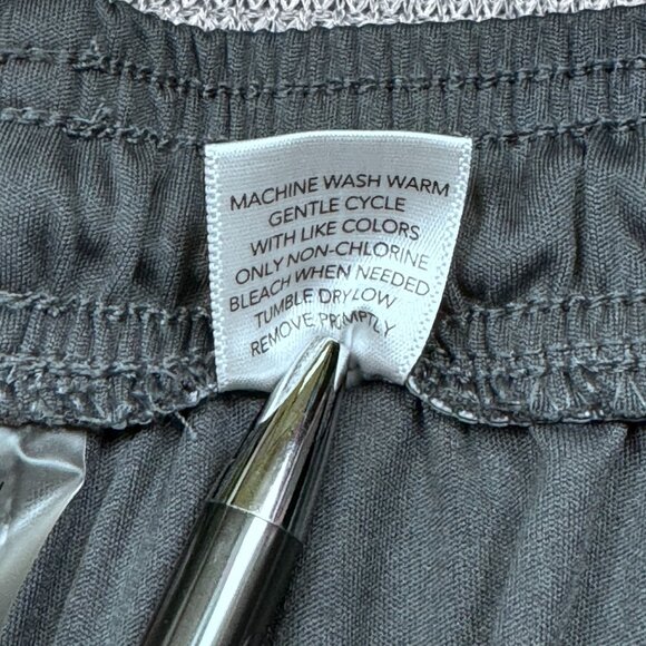 Energy Zone Mens Dark Gray Athletic Shorts Elastic Waistband Pockets Size Large - Picture 10 of 10